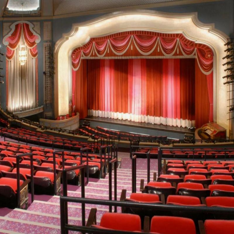 Драматический театр